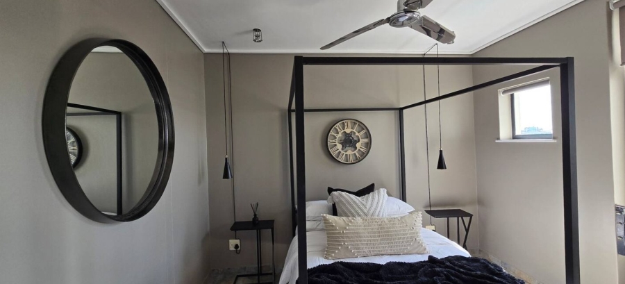 To Let 2 Bedroom Property for Rent in Sea Point Western Cape